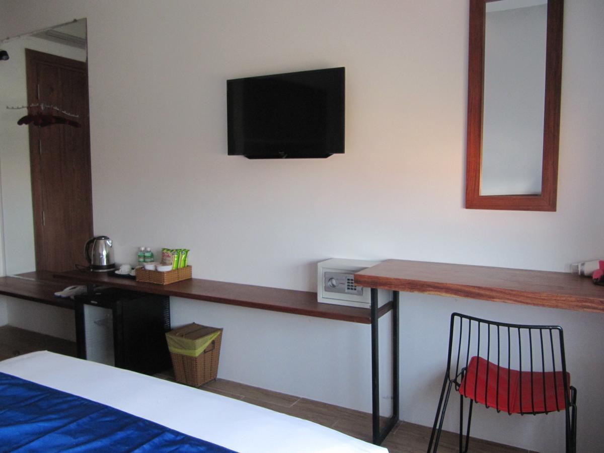 Hotel Khach San Hiep Yen à Tuy Hoa Extérieur photo